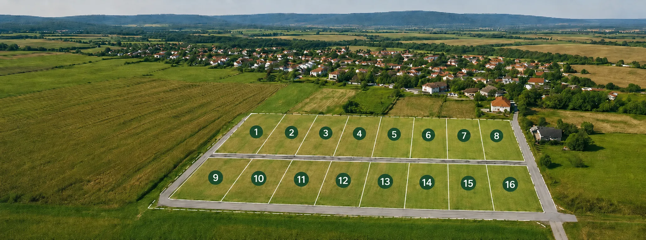 Letecký pohľad na 16 stavebných pozemkov Vinice Choča